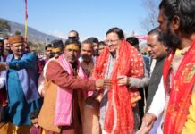 बीरों देवल में आयोजित मां चंडिका महावन्याथ देवरा यात्रा में मुख्यमंत्री पुष्कर सिंह धामी हुए शामिलl