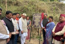 कैबिनेट मंत्री भरत चौधरी ने क्षेत्र भ्रमण कर सुनी जनता की समस्या, 2.44 करोड़ की लागत से निर्मित चोपड़ा डूंगरी मोटर मार्ग का किया लोकापर्ण।