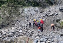 चीरबासा हैलीपैड के पास फिर अवरुद्ध हुआ केदारनाथ पैदल मार्ग..